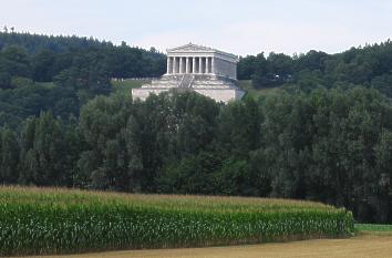 Walhalla über dem Donautal