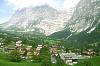 Blick von Grindelwald zum wolkenverhangenen Wetterhorn Blick von Grindelwald zum wolkenverhangenen Wetterhorn